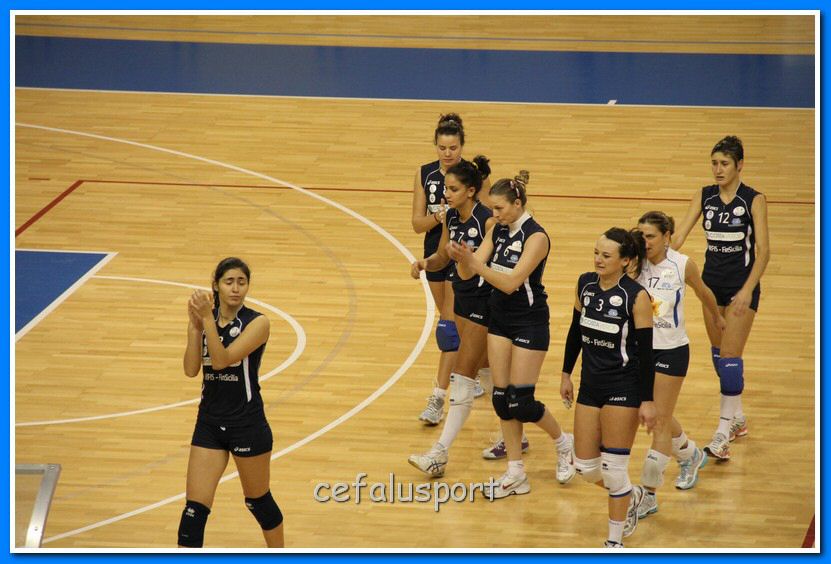 130120 volley 302_tn.jpg
